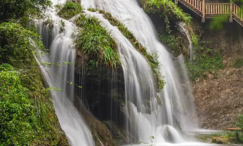 Bijiang Natural Bridge Scenic Area