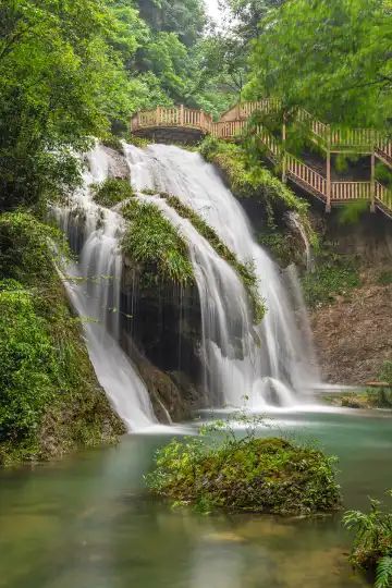 벽강 천생교 관광지 주변 호텔