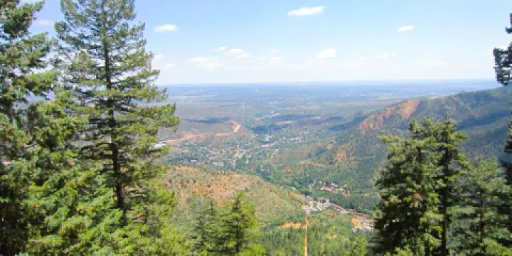 Manitou Incline