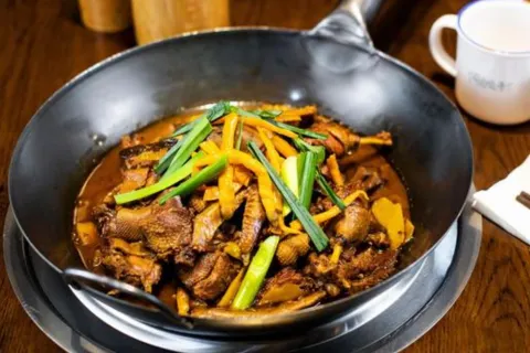 老徐家鸭院子(八一西路店)