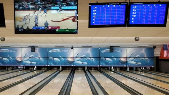 Hillcrest Lanes