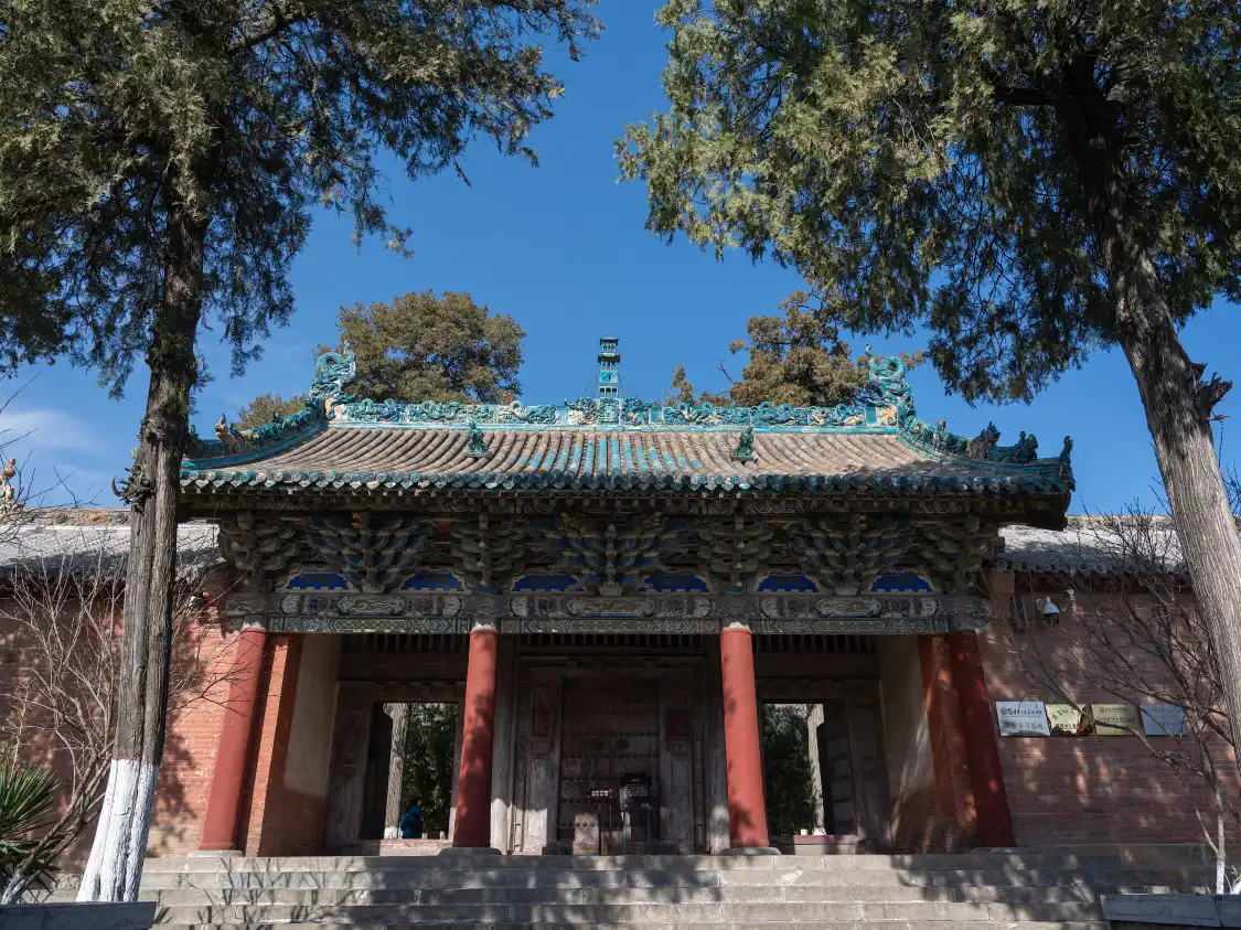Hotels near Jade Emperor Temple