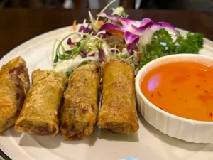 Tung's Kitchen