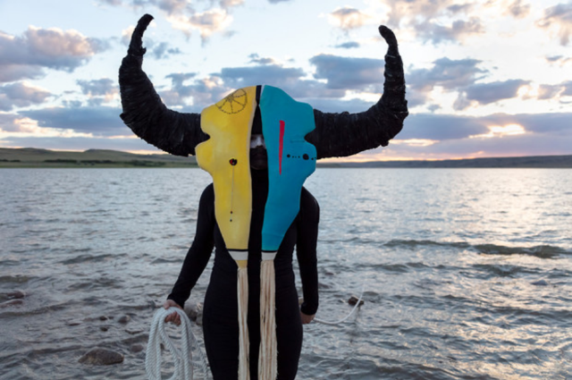Meryl McMaster. Aussi forte que le vent | The Biosphere, Environment Museum