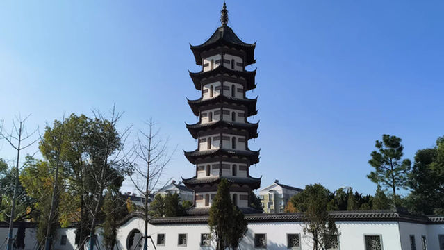 Tianshou Temple Pagoda Courtyard