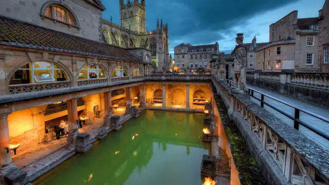 Hotels in der Nähe von Roman bath