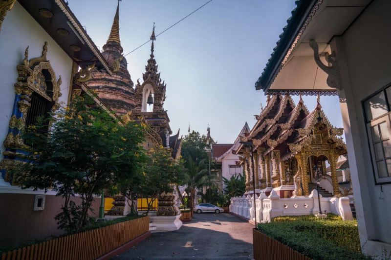 Wat Saen Mueang Ma Luang (Wat Hua Khuang)