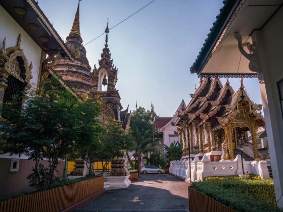 Wat Saen Mueang Ma Luang (Wat Hua Khuang)