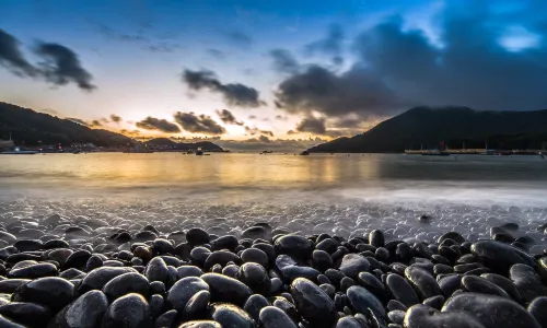 Beachcombing in Zhoushan