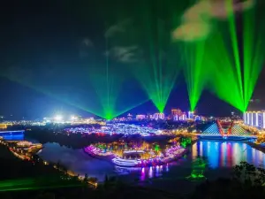 Attrazioni del Giro Notturno a Libo: le opzioni più popolari