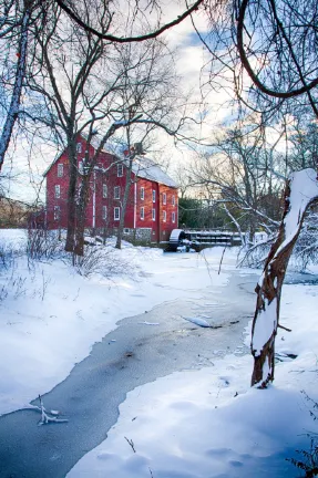 Hotels near Bear Creek Park