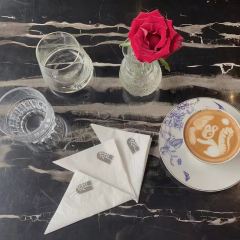 齊·园林WHISKY LOUNGE User Photo