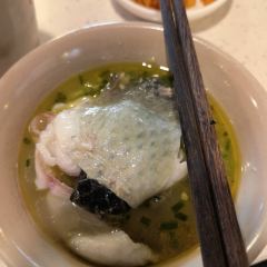 LIN HE XUAN WU YU FU User Photo