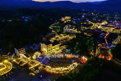 Baiyi Ancient Town