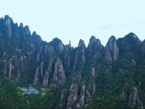 Tianmen Peaks