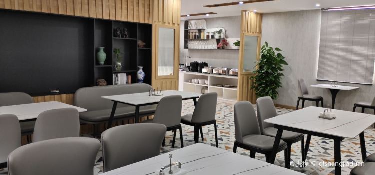丽苑智能公寓(遂溪醒狮美食广场店)·餐厅