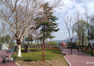 Binhe Park