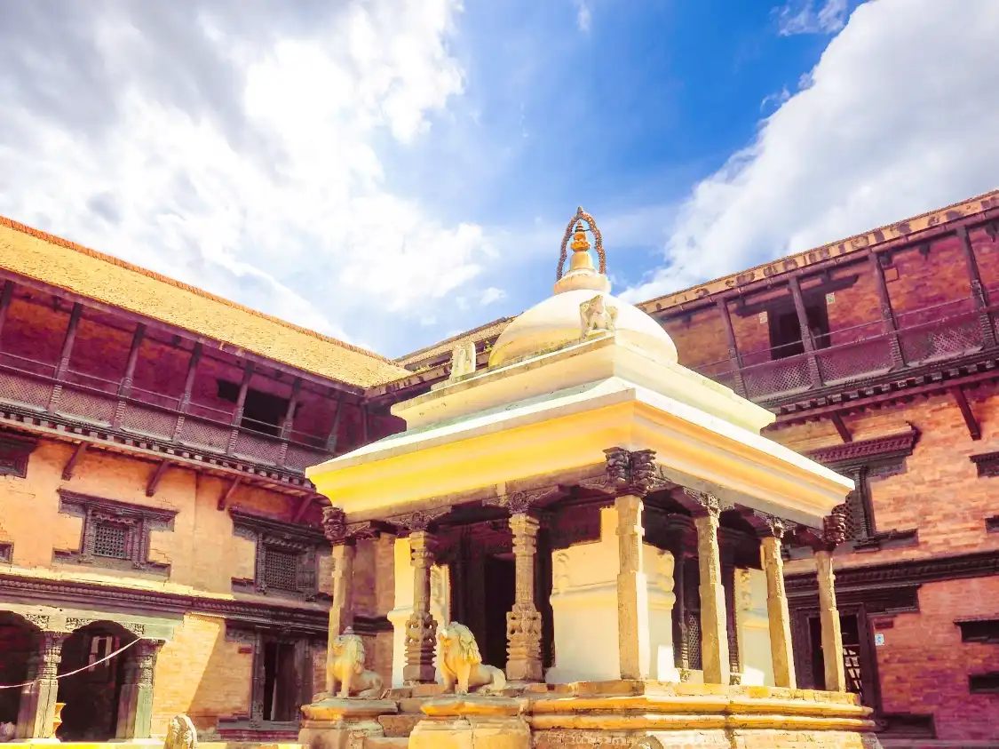 Hotels near Patan Museum