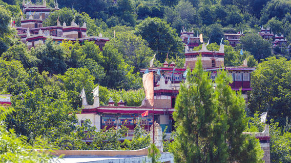 Jiaju Tibetan Village