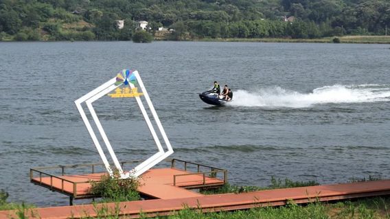 sen dong jin tang hu shui shi jie