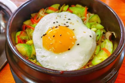 Songfujiachaozufengwei