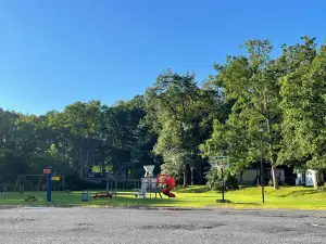 Mountain Springs Camping Resort