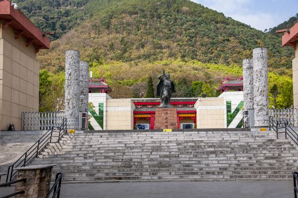 涼山州民族文化博物館