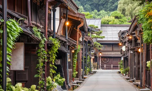 The old townscape of Hidatakayama Sanmachi Historic District