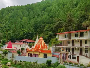 Kainchi Dham - Shri Neeb Karori Baba Ashram