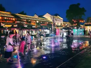 Điểm vui chơi về đêm Phổ Biến Tại Dư Diêu