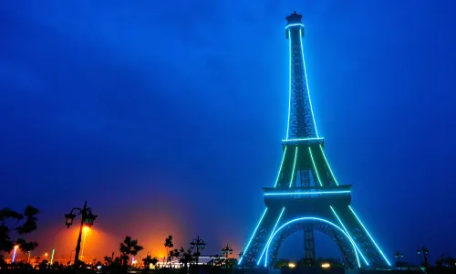Eiffel Tower Bahria Town Lahore