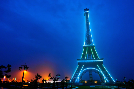 Eiffel Tower Bahria Town Lahore