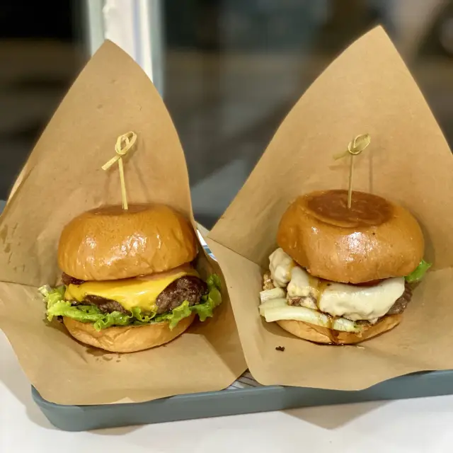 Juicy Burger (TKT)