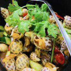 XIAO BAN DENG User Photo