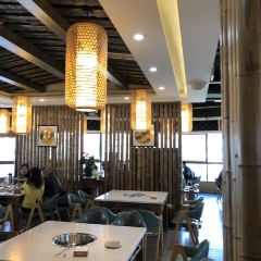 LIN HE XUAN WU YU FU User Photo