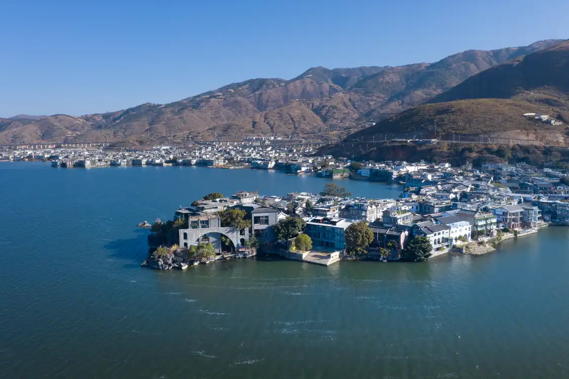 Hotel in zona Yuji Island