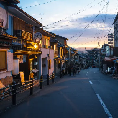 โรงแรมใกล้Anatoyama Shrine