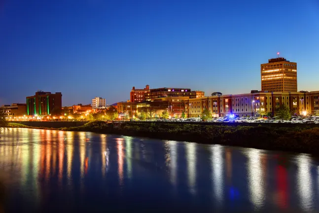 Pet Friendly Hotels in Queensbury