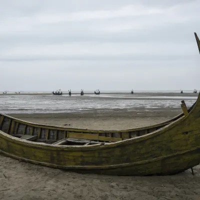 পতেঙ্গা সমুদ্র সৈকত হযরত খোয়াজ খিজির জামে মসজিদ周辺のホテル