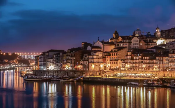 Hotels near Porto Cathedral