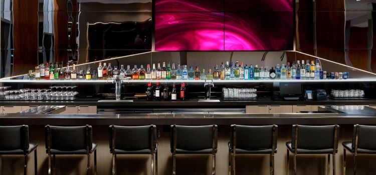 AC Waterfront Lounge