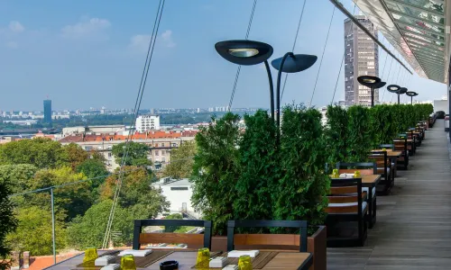 Sky Lounge