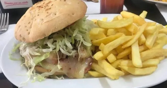 Hamburgueseria el lobo