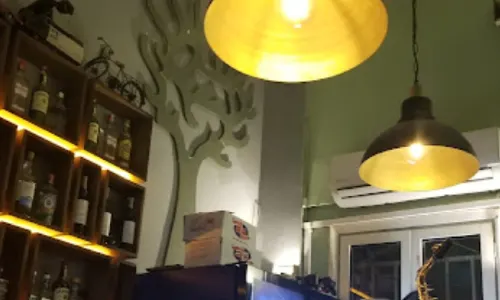 Cinatı Cafe Bar