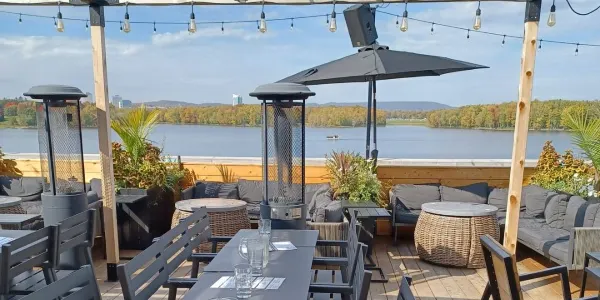 Top 6 Restaurants for Views & Experiences in Ottawa