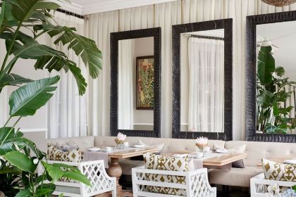 AFTERNOON TEA AT MOUNT NELSON