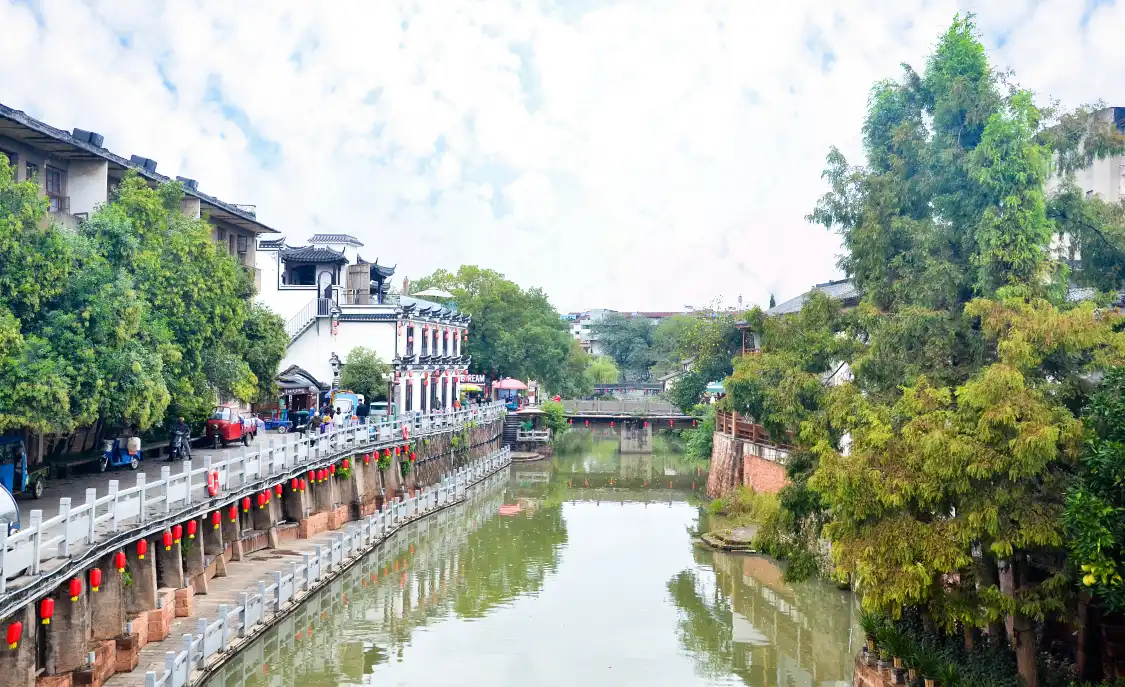 Các khách sạn gần Youbu Ancient Town