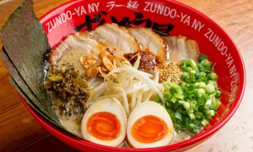 鈍屋拉麵 心齋橋店