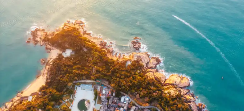 Hotels in Dongshan County
