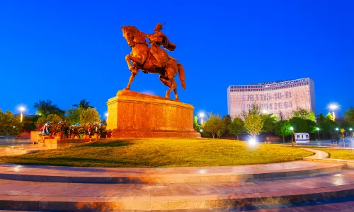 Amir Temur Square